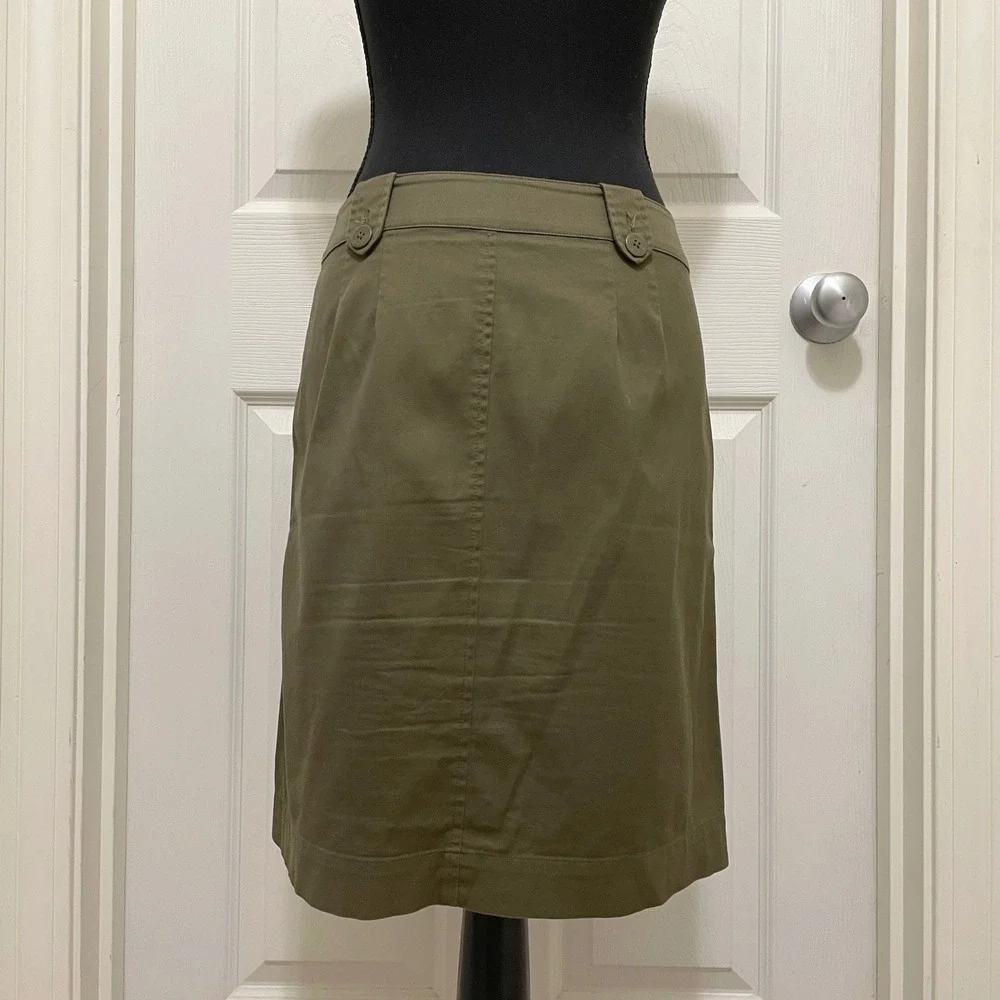 Talbots Petites Button Front Khaki Skirt Olive Green Anchor Buttons Sz 2P Cotton